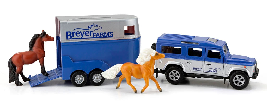 BREYER STABLEMATES FARMS LAND ROVER & TAG ALONG TRAILER