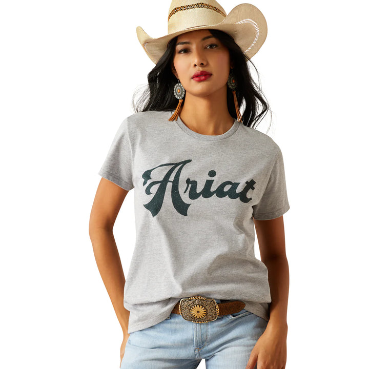 ARIAT WMNS OLD SCHOOL SCRIPT TEE