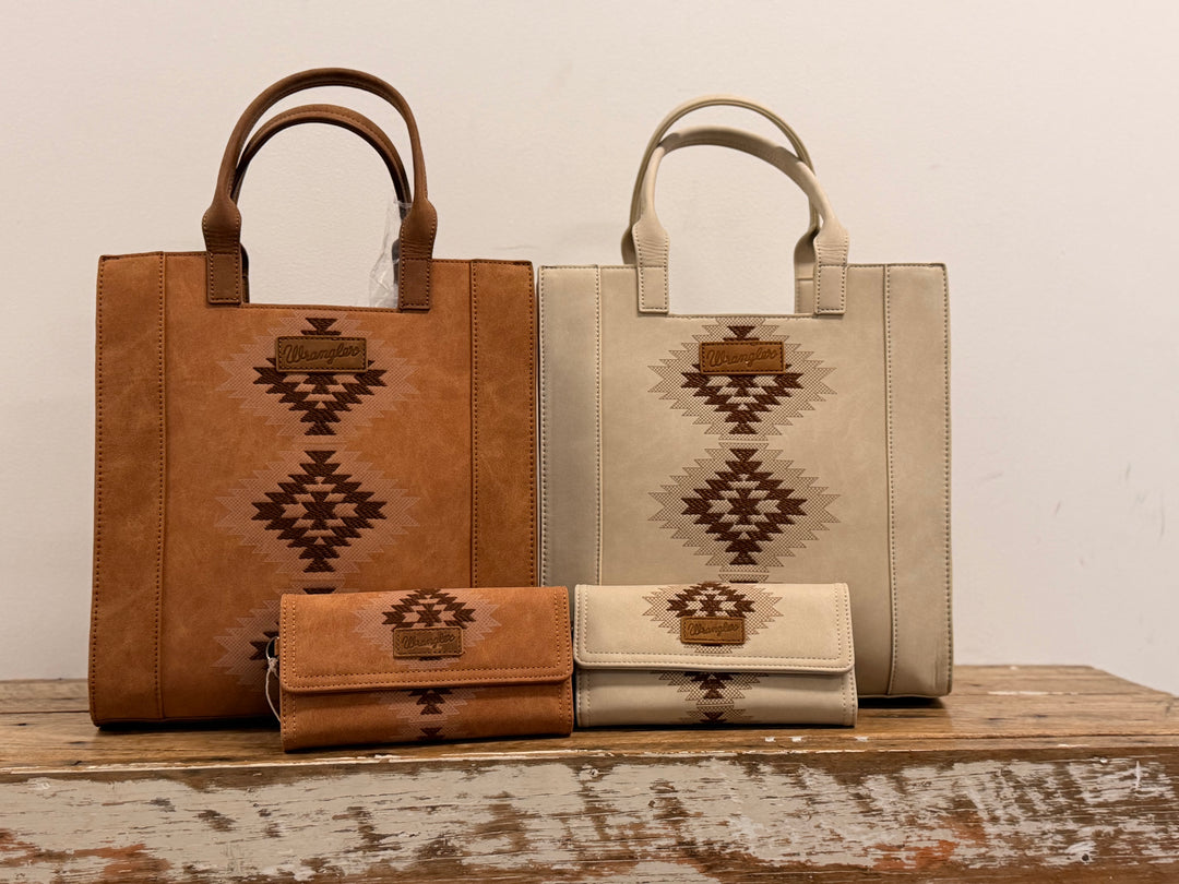 WRANGLER HARPER AZTEC CROSSBODY BAG
