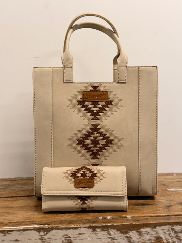 WRANGLER HARPER AZTEC CROSSBODY BAG